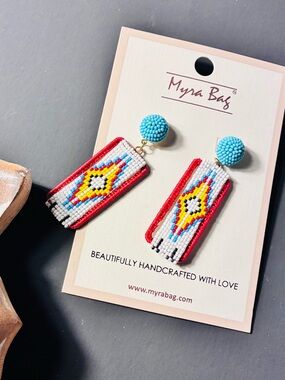 BEADFLAMES EARRING by Myra